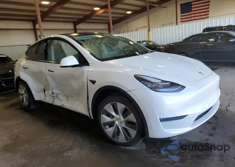 2020 Tesla Model Y z USA, uszkodzony, nr VIN 5YJYGDEE9LF043896